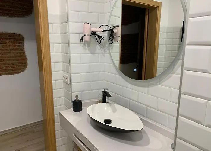 Maila * Malpartida de Cáceres